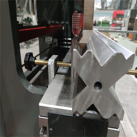Premsa de frens xinesa de 220 V de control del sistema E21 barata, màquina de plegament de metall CNC AMB FULL DE PLAT