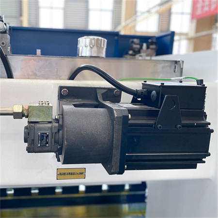 Màquina plegadora manual de xapa WC67K usada per a la venda de frens de premsa de flexió en fred