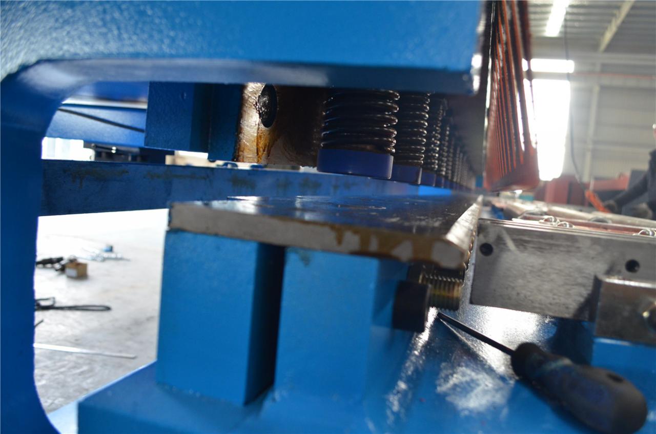 Cisalla de guillotina de 6 * 3200 mm Màquina de tall de xapa de ferro hidràulica de cisalla metàl·lica