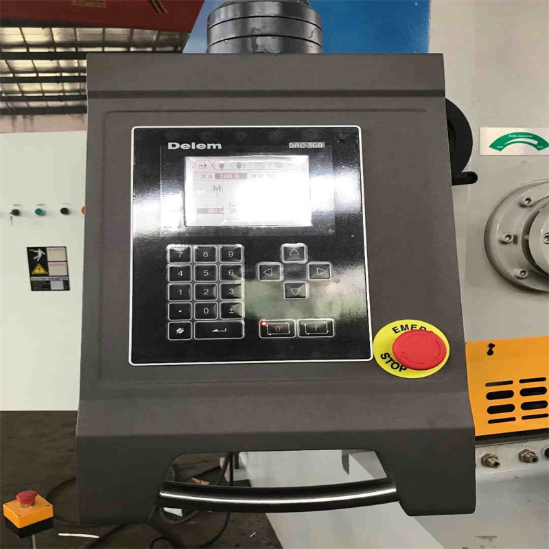 Màquina de cisalla automàtica de guillotina de làmines hidràuliques CNC per a processament metàl·lic